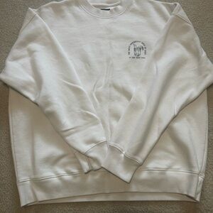 Abercrombie & Fitch White Crewneck Sweater